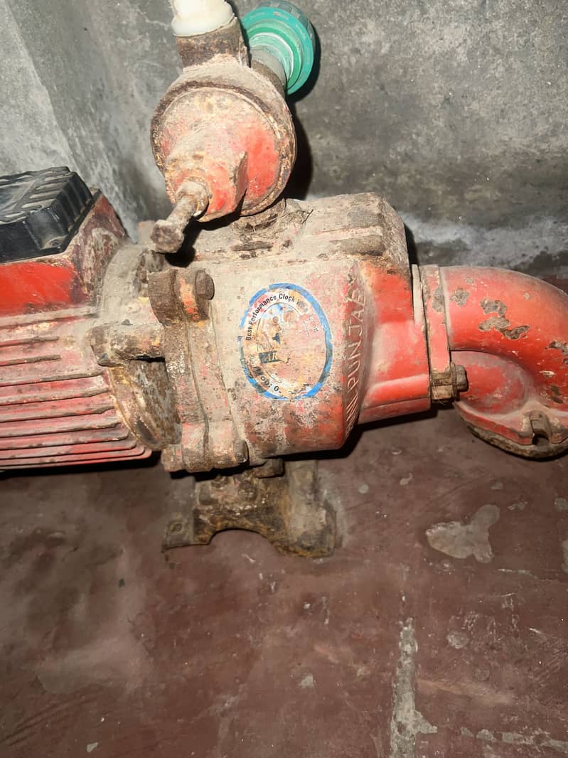 Laal pump 2