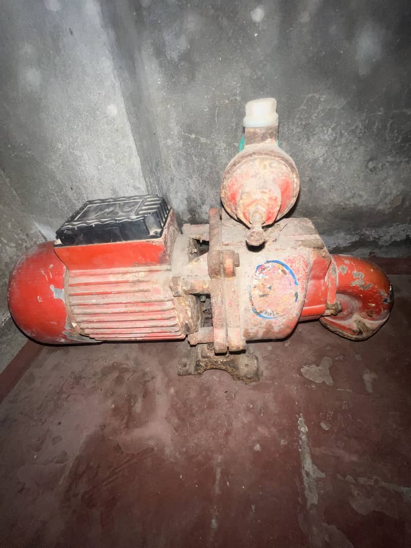 Laal pump 3