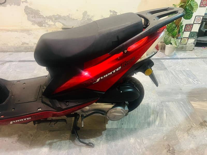 scooty 5