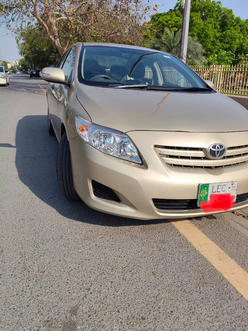 Toyota Corolla GLI Model 2010(Toyota Maintained) 4