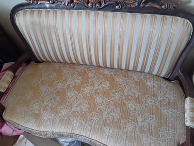 Chinoti 2 seater sofa and diwan