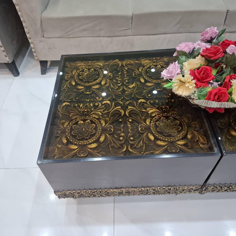 Center table with two side tables 2