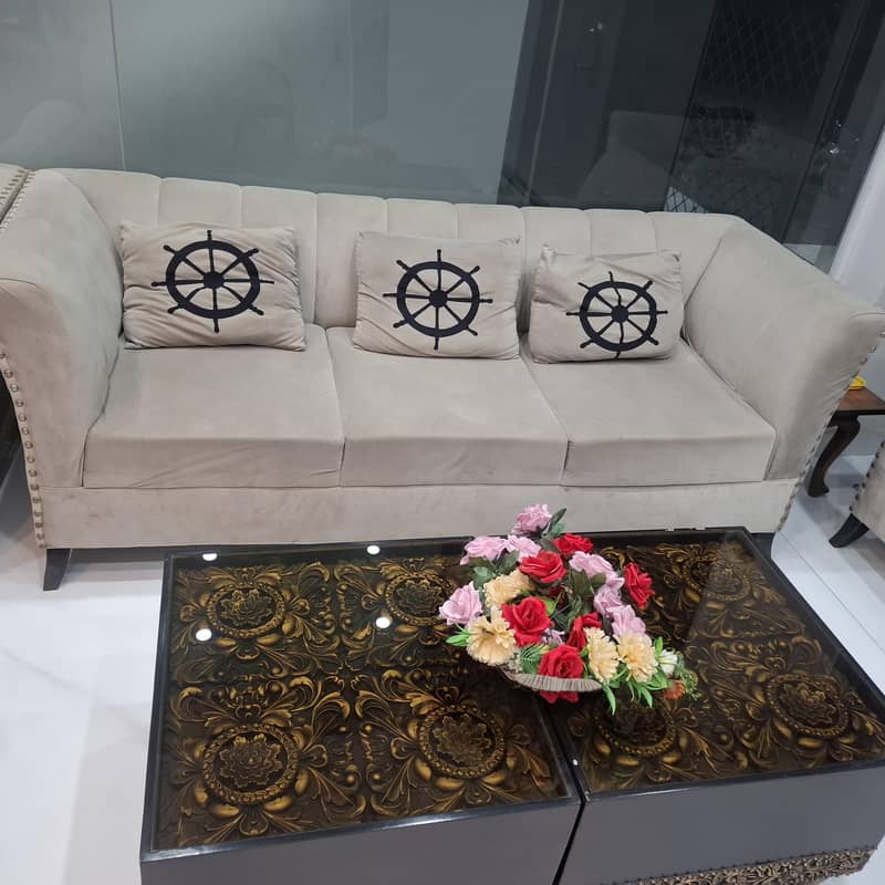 Center table with two side tables 3