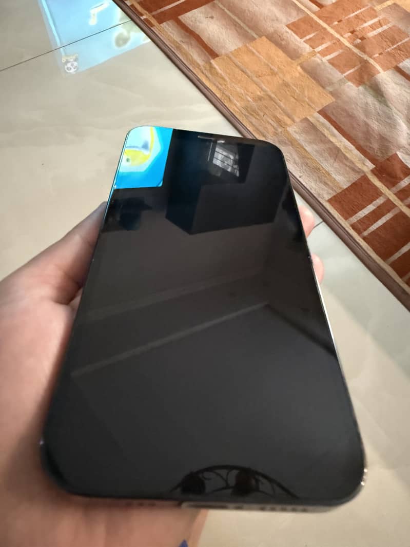 Apple iPhone 12 0