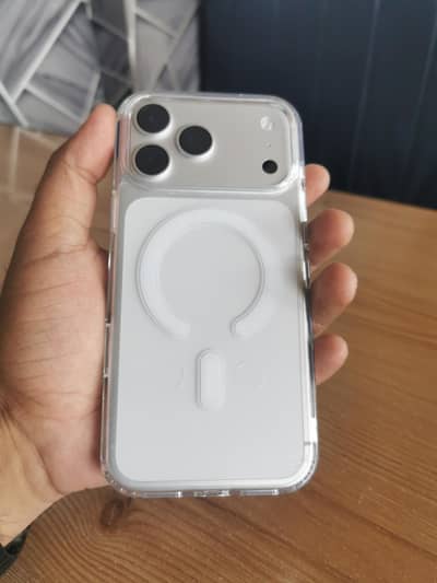 iPhone 17 Pro Max LLA 256GB – Open Box 1 Cycle Count