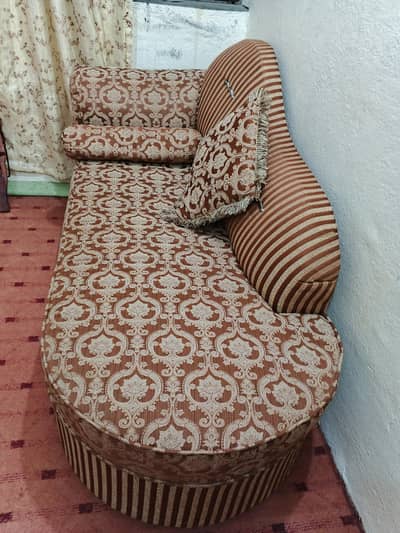 seven seat sofa with cover . and table sheeshay wala.
