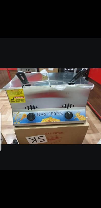 double 12 liter gas deep fryer with build in ignition