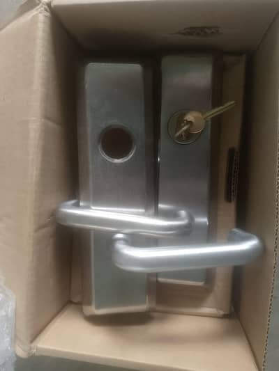 Yale Lock