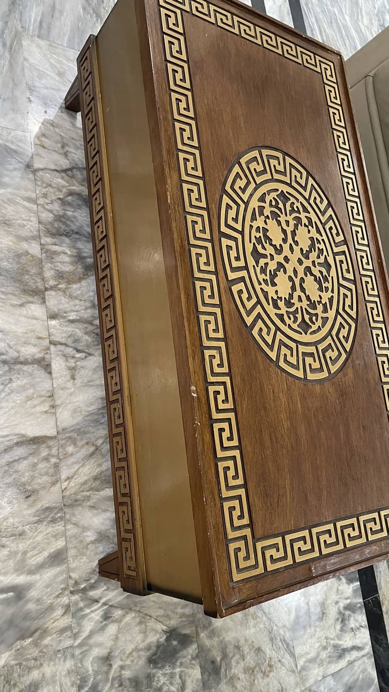 Versace pattern 1