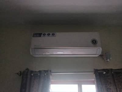 03365537226 only 1 season used new hai  warranty ma hai