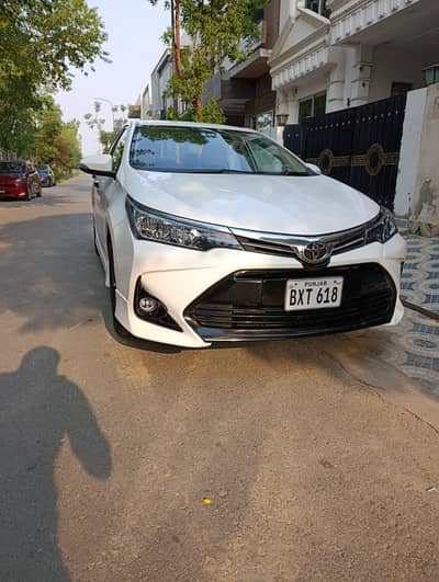 > Toyota Corolla Altis Automatic 1.6 2020