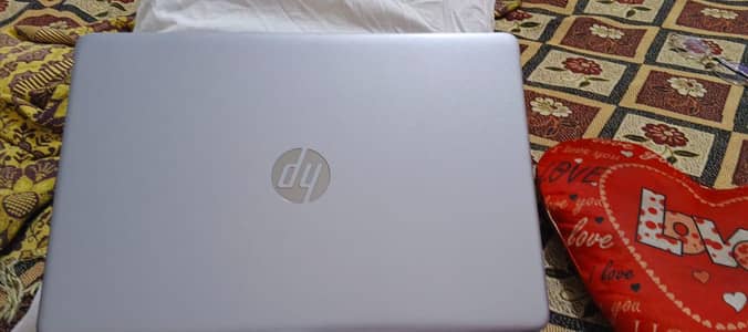 hp 250 g8 notebook (i7 11gen)