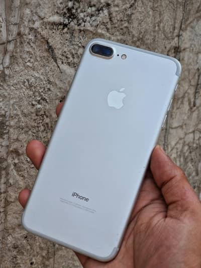 iphon 7plus 32Gb [0.3. 4.3. 6.0. 8.6. 2.5. 6] wtsp