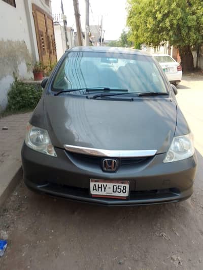 Honda city 2005
