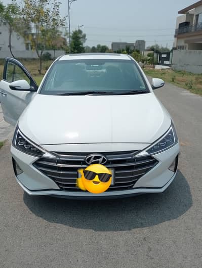 Hyundai Elantra 2024