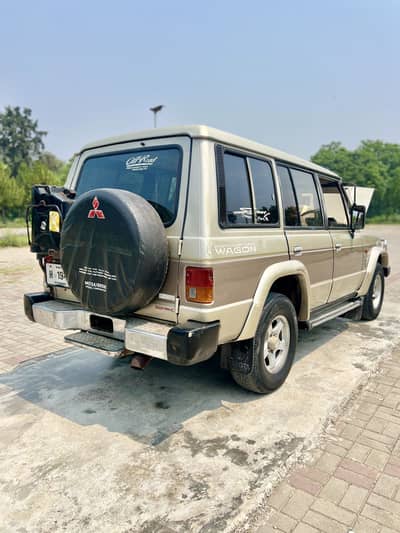 Pajero 1986 3.4