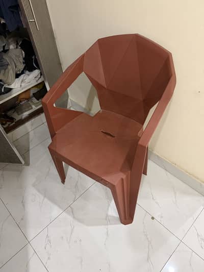 Plastic outdoor chairs brand new for sale