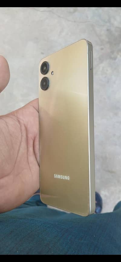 Samsung a06 4 64 urget sale