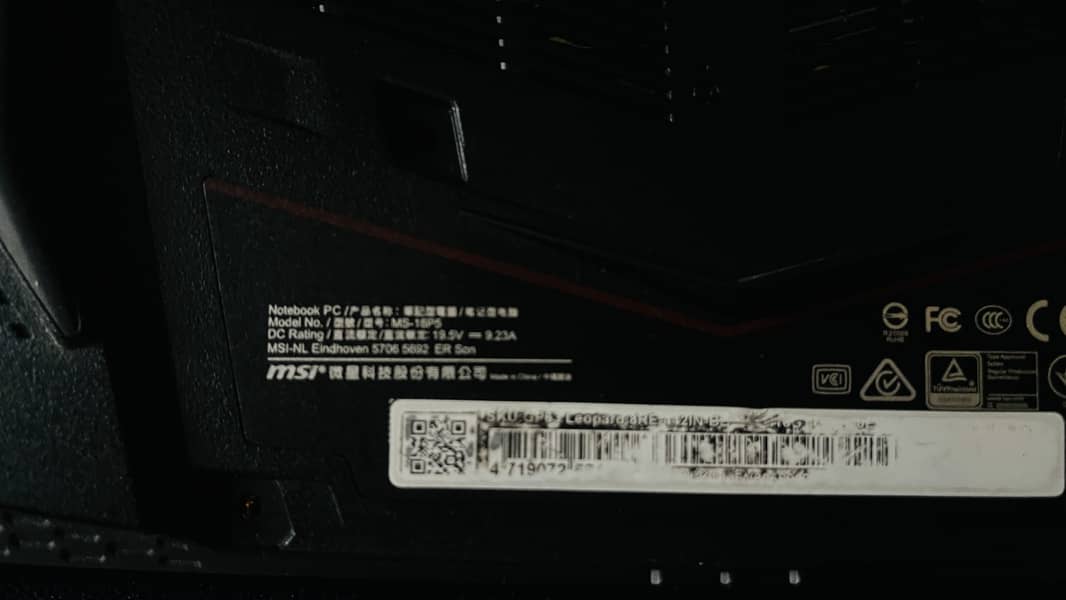 MSI GP63 leopard 8re 6