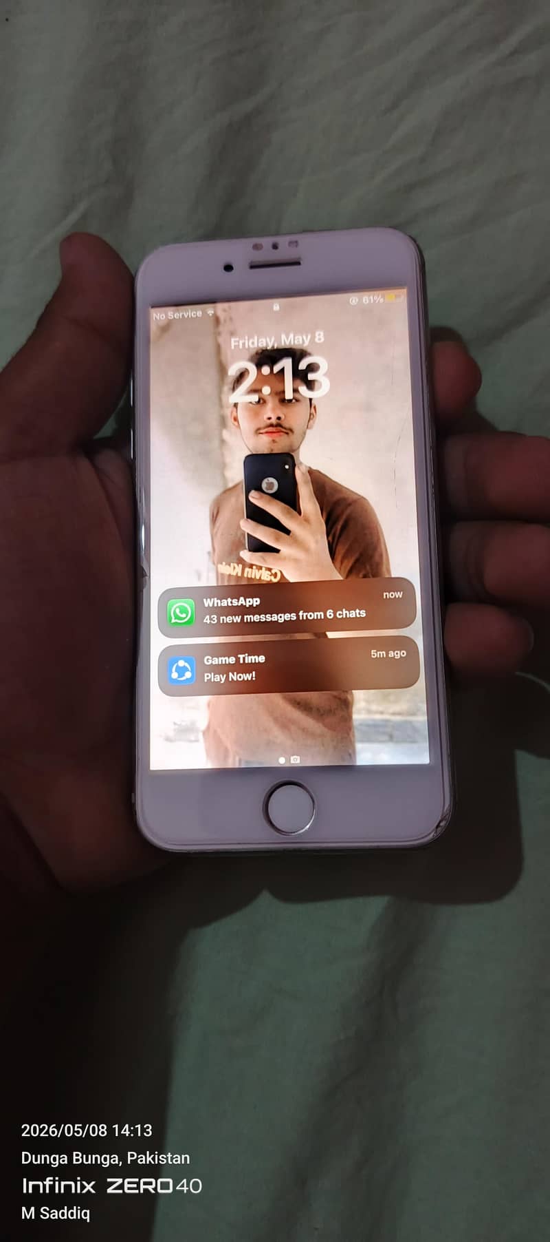 iPhone 8 5
