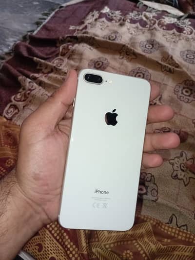 I phone 8 plus 64Gb 10/10 water pack no open no repair 03480584825