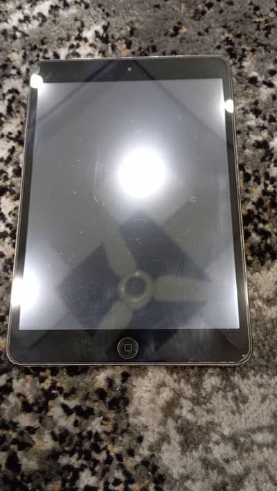 Apple iPad mini 1st Gen (MF432LL/A) – 16GB WiFi – Space Gray