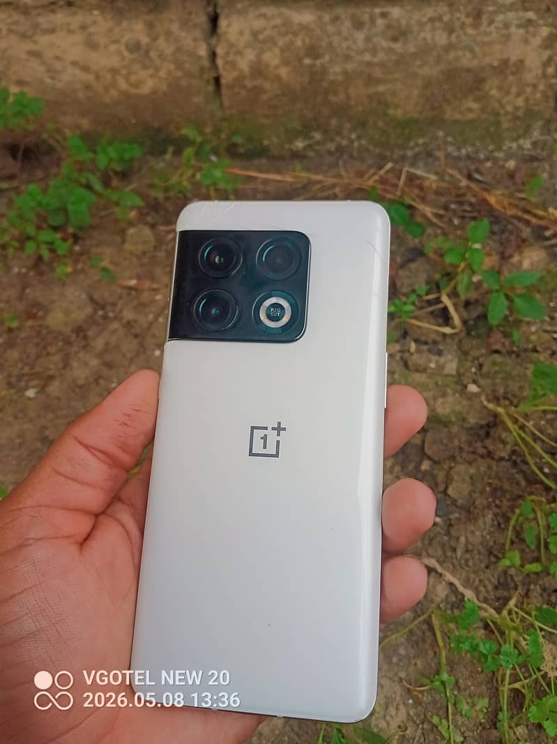 One plus 10 pro 2