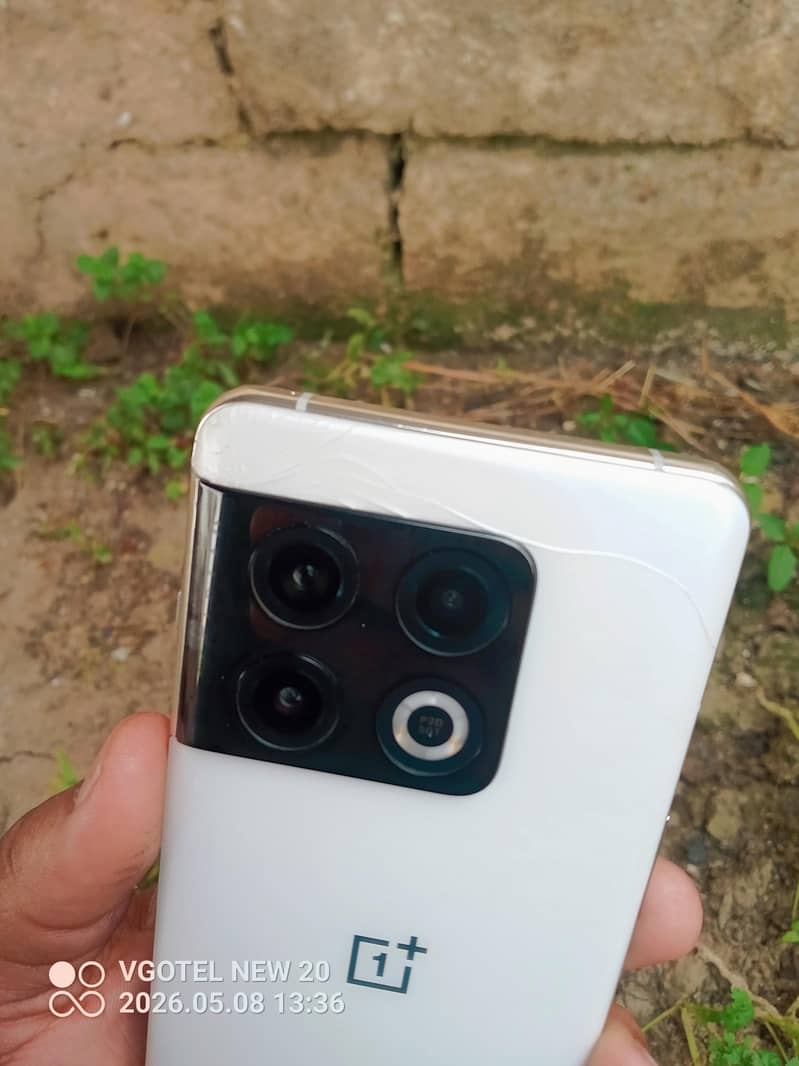 One plus 10 pro 5
