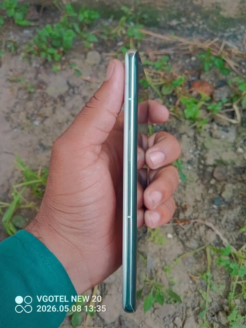 One plus 10 pro 6