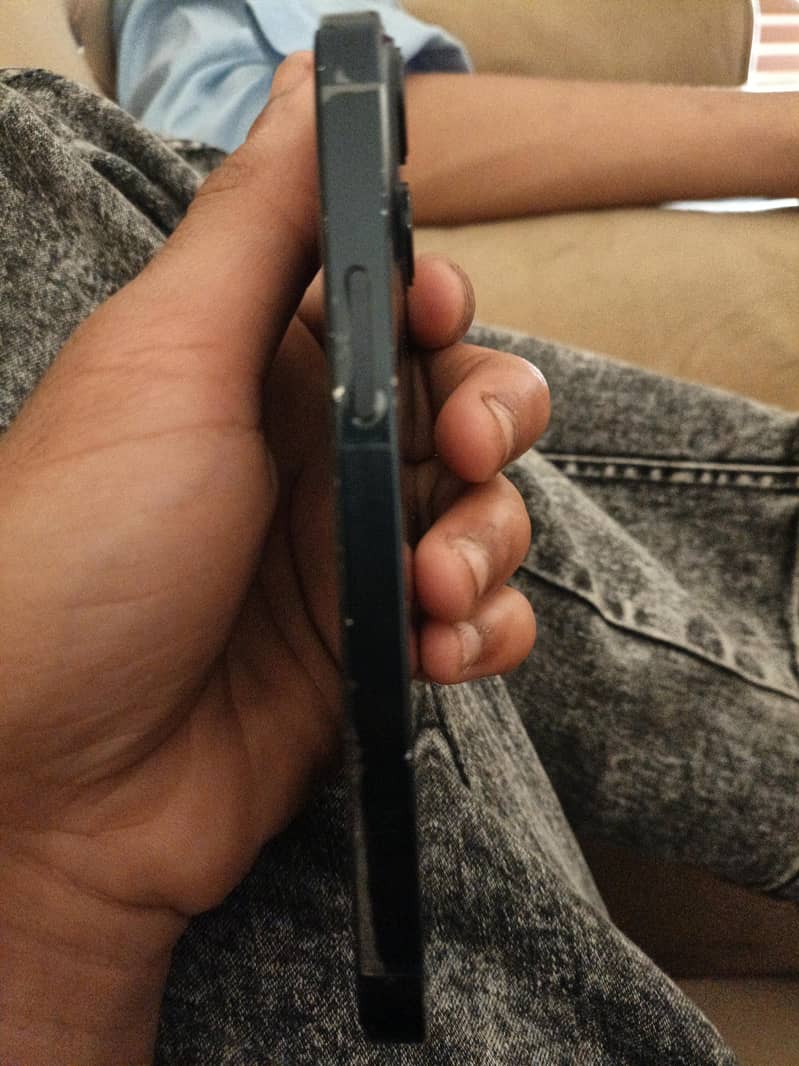 iphone 13 mini 1