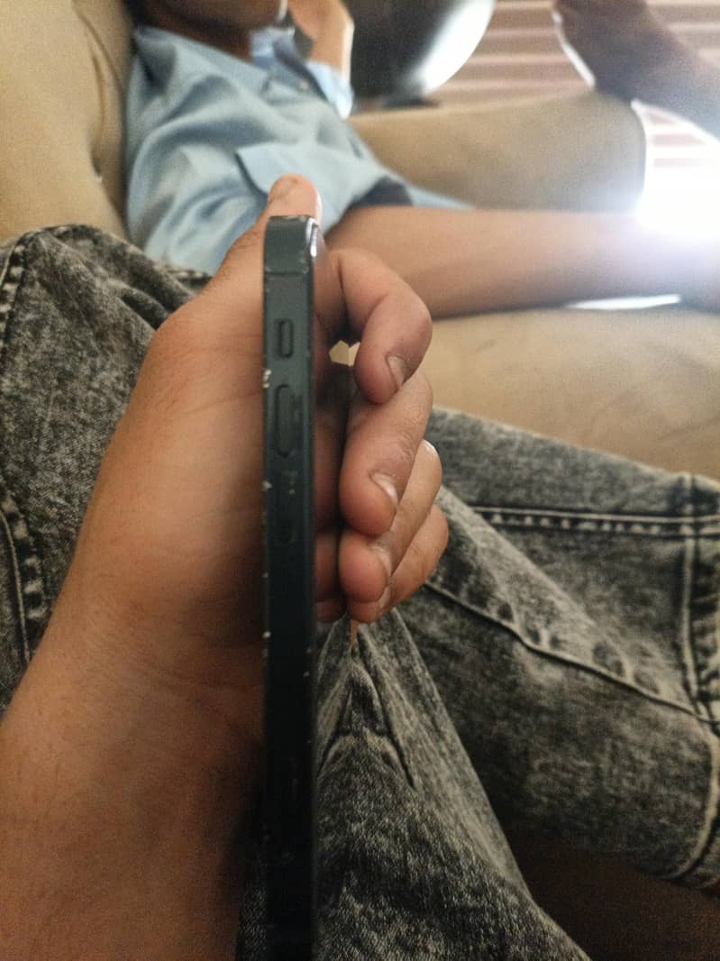 iphone 13 mini 2