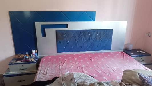 King Size Bed Set for Sale  1- 4 DOOR ALMARI 1- IRON ALMARI