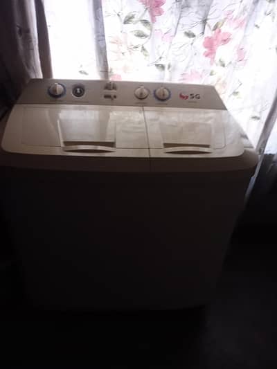 Washer and dryer Machine
