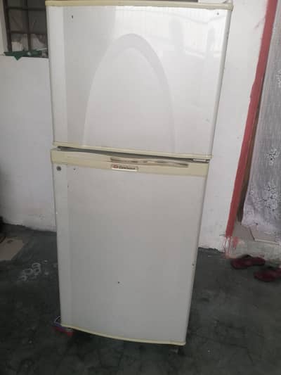 9170Wb dawlance 12cu fridge