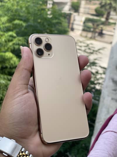 I phone 11 pro ( factory unlocked)