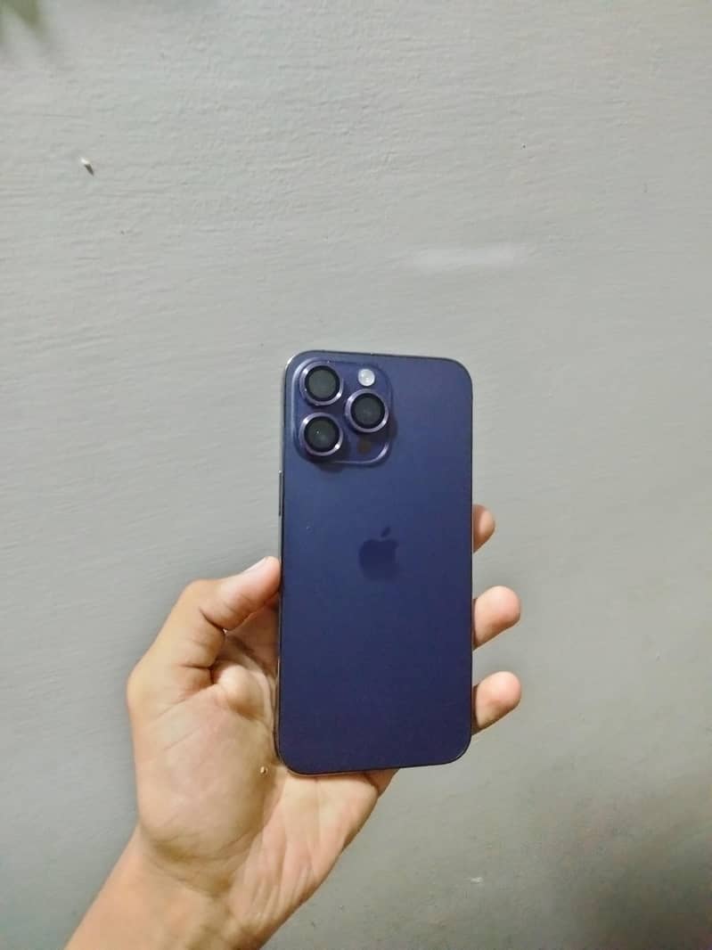Iphone 14 pro max 0