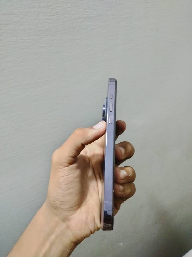 Iphone 14 pro max 2