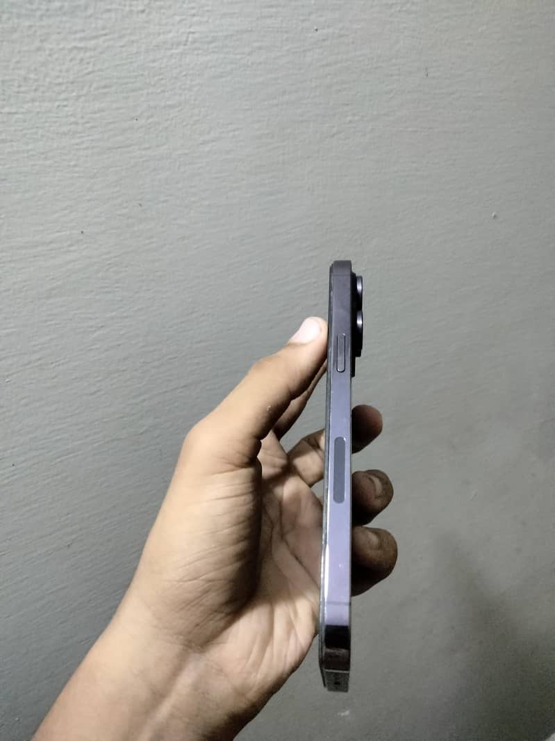Iphone 14 pro max 3