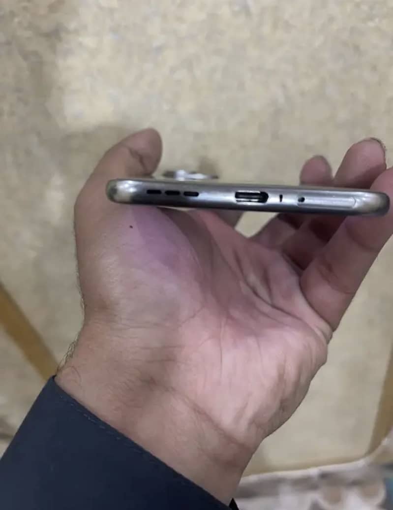 Tecno spark40 pro plus 0
