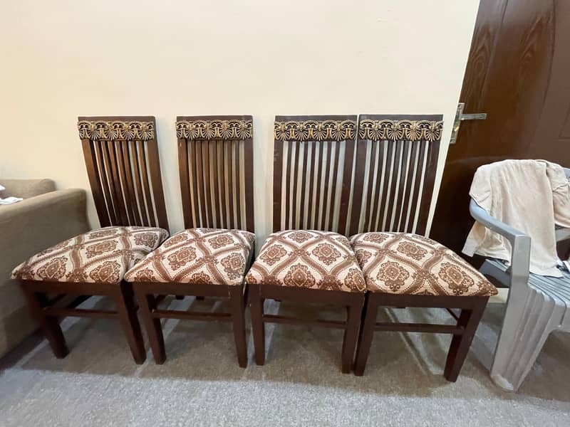 Dining Set 4