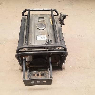 4500 W generator for sale