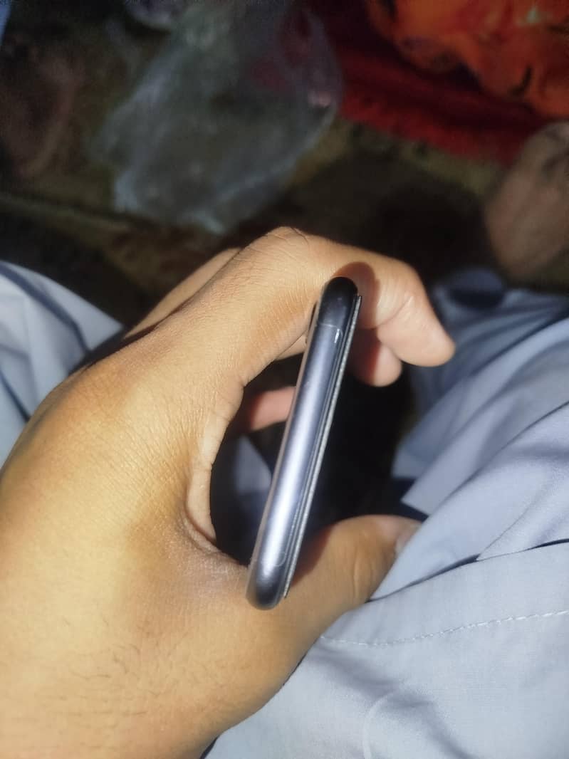 iphone 8 (read add) 3
