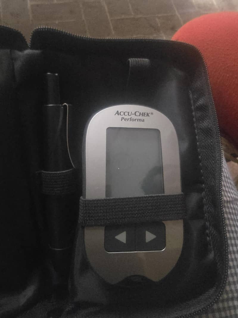 Accu-Chek Glucometer 0