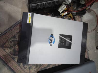 Hybrid Solar inverter (5kW)