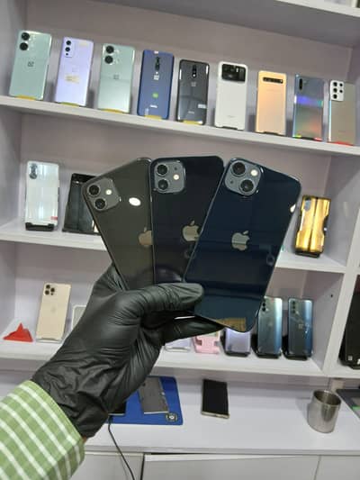 Apple 11 64Gb iphone 12 64Gb And Iphone 13 128Gb jv ( waterpack) Ori