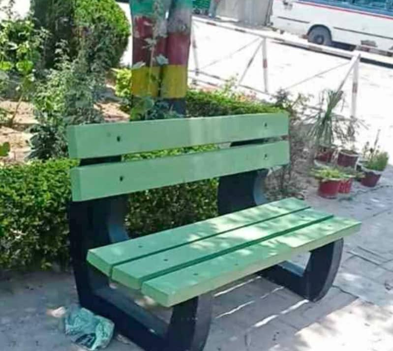 Garden Bench 4