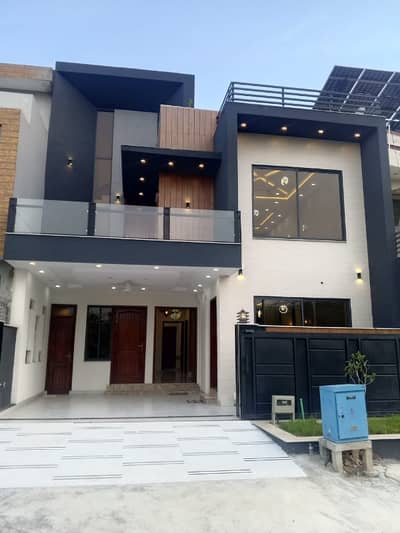 8 Marla Brand New House. C1 . B-17 Islamabad