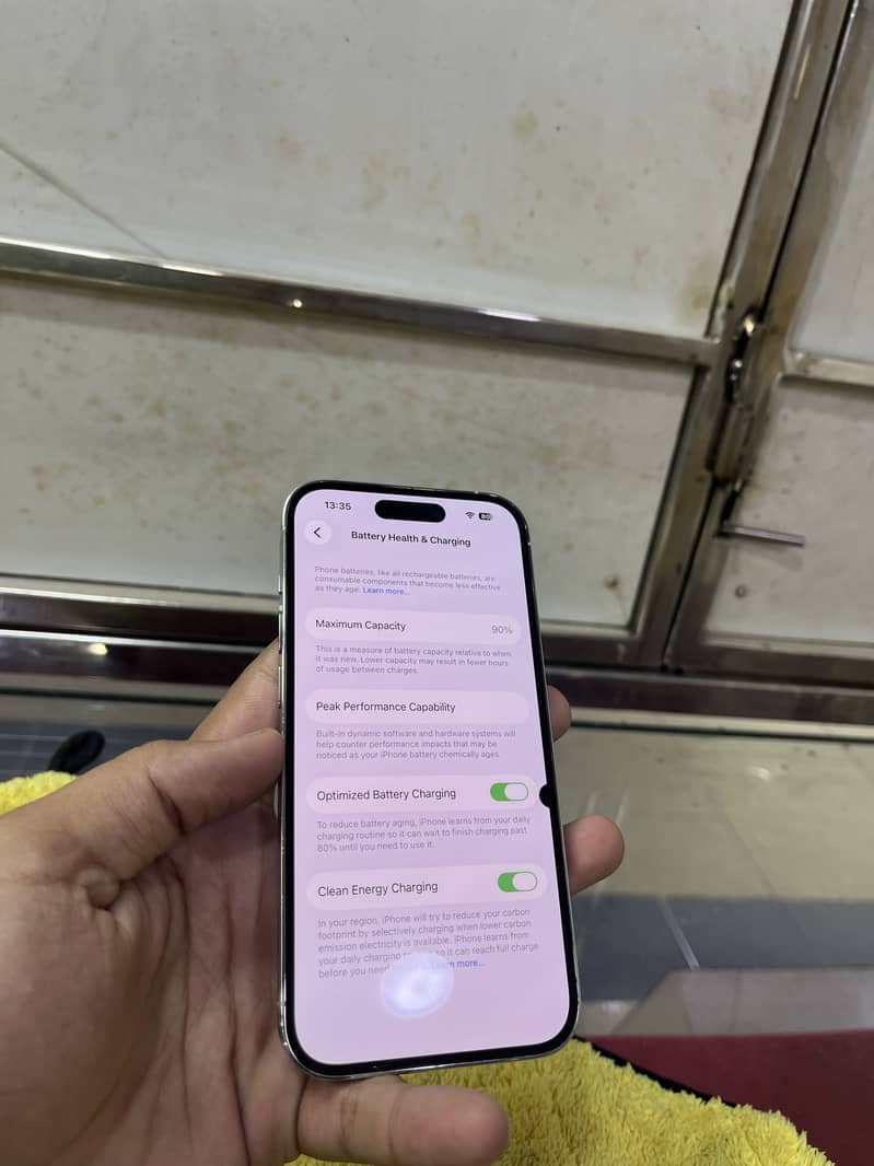 IPHONE 14pro Jv 3