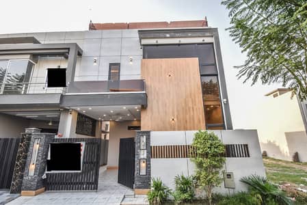 5 Marla Ultra Modern Brand New House For Rent In DHA Phase 4