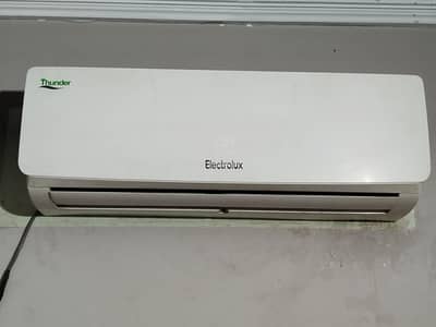 Electrolux 1 Ton AC
